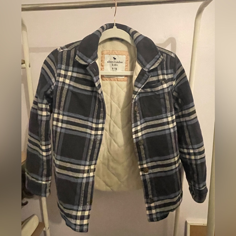 Girl’s abercrombie shirt jacket